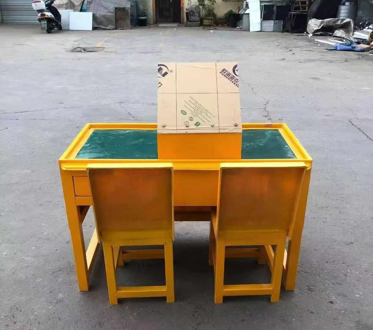 红山街道防静电导通桌井下煤矿火工品发放桌:危险品流转的安全守护者